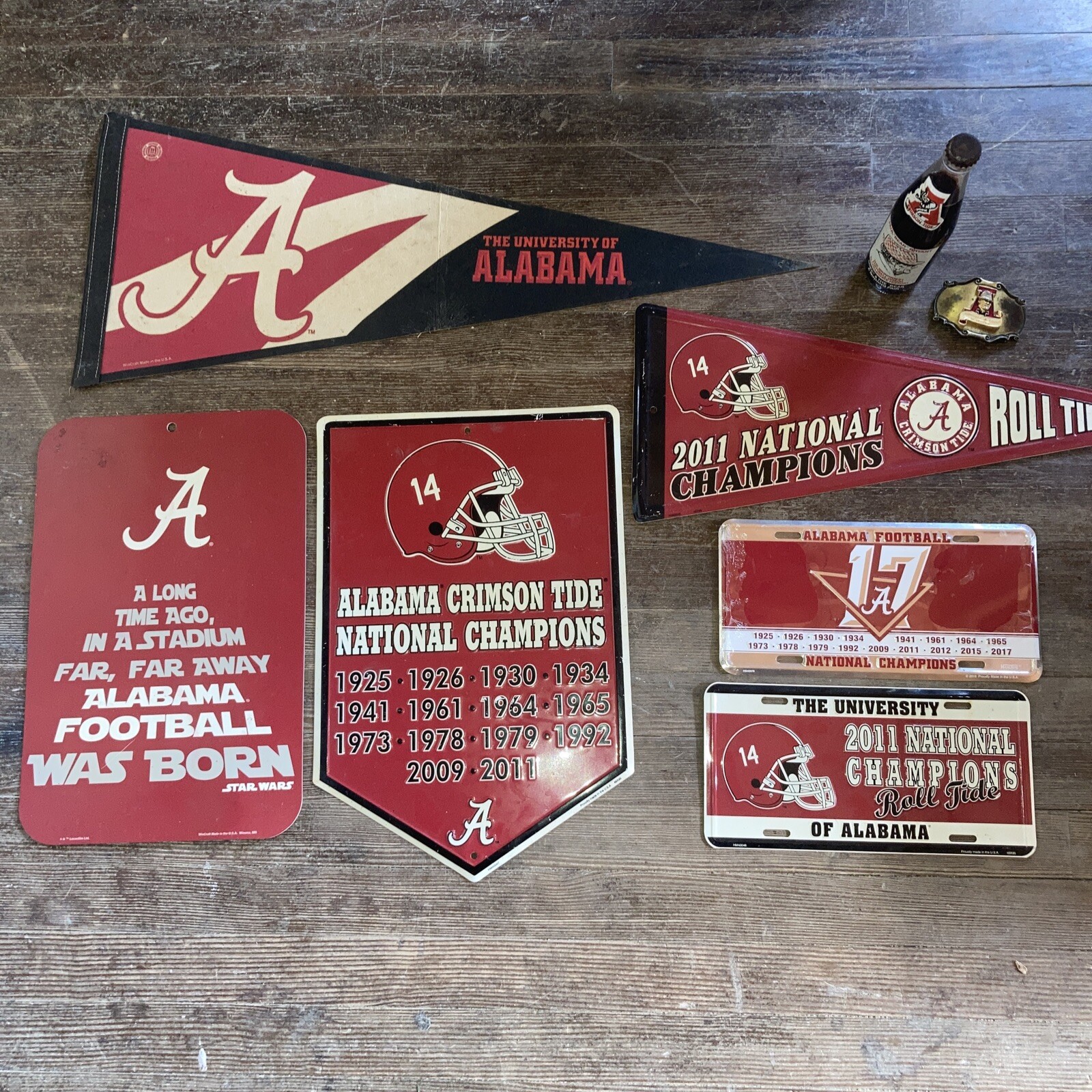 Vintage Alabama Crimson Tide NCAA Football Fan Gear Roll Tide Banners