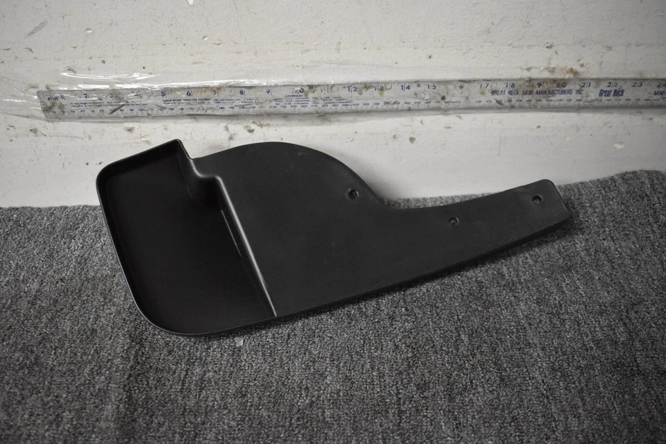 2003-2008 INFINITI FX35 ОСНОВАНИЕ БРЫЗГОВИК ПЕРЕДНЯЯ ЛЕВАЯ СТОРОНА ЗАВОДСКОЙ OEM - Изображение 4 из 4