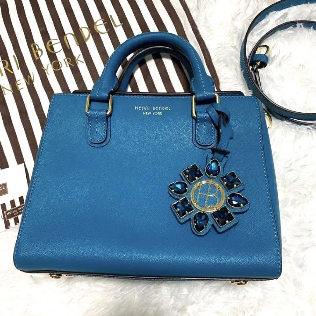 Henri bendel on sale blue bag