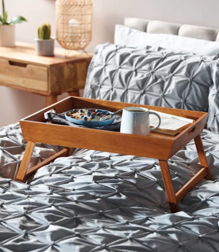 Bed 2024 serving tray