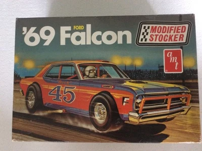 Seltener ´69 Ford Falcon Bausatz von AMT in 1:25 aus der Modified Stocker Serie - Bild 1 von 4
