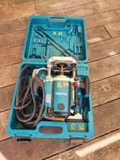 Makita 1/2 plunge router RP2301FC