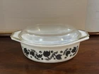 Vintage Pyrex Black Tulip on White & Lid Casserole Baking Dish 043 1.5qt