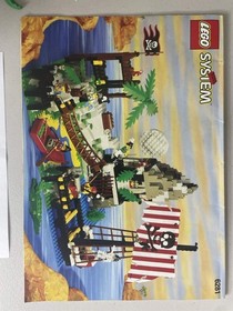 LEGO Pirates: Pirates Perilous Pitfall (6281) Vintage