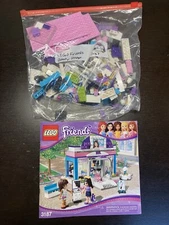Retired LEGO FRIENDS: Butterfly Beauty Shop (3187) - Hair Piece Missing