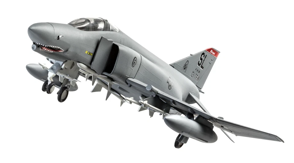 F-4E Phantom (Easy-Click System) Fighter 1:72 Plastic Model Kit REVELL - Immagine 2 di 4