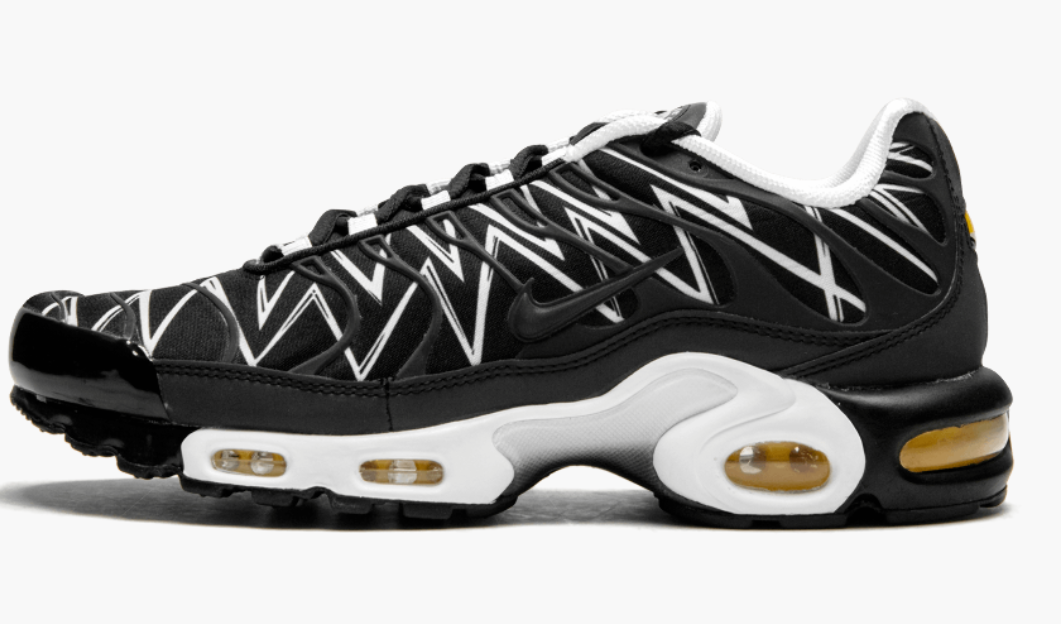Air Max Plus “Shark “メンズ28cm 他マップラ二足セット Nike MEN'S Air Max Plus THE SHARK SIZE 4, FITS WOMEN'S 5.5