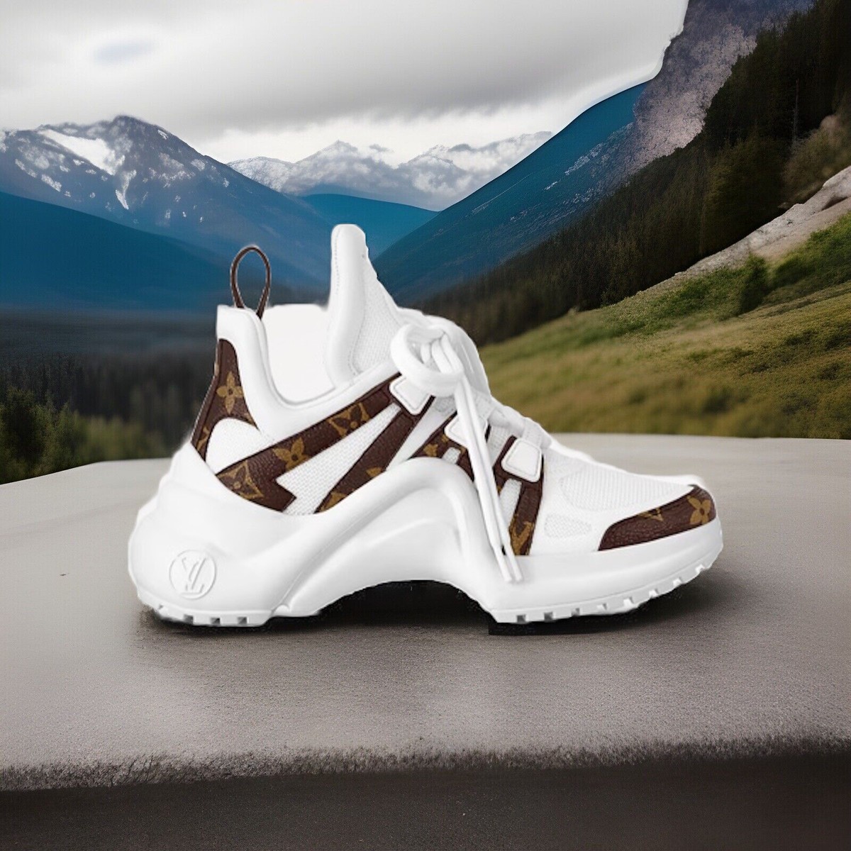 Size 6 - Louis Vuitton LV Archlight Trainer White | eBay display picture 1