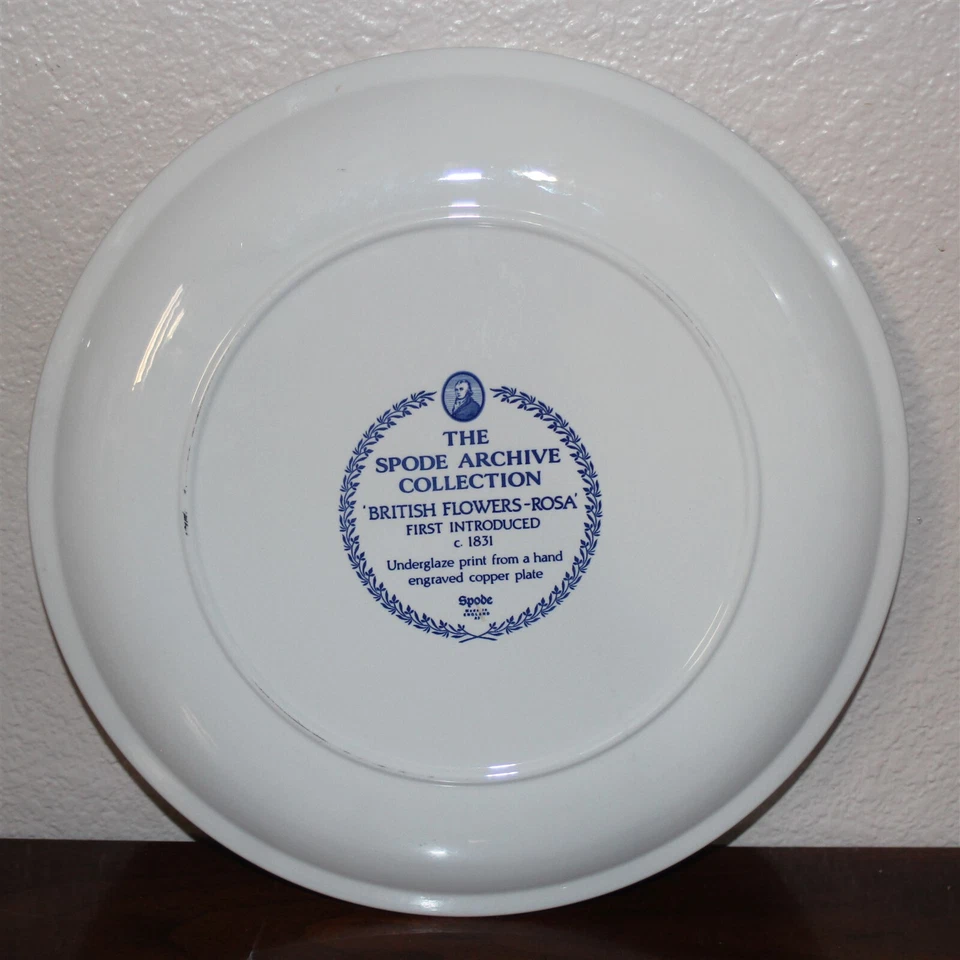 SPODE Archive Collection British Flowers - ROSA 12" Round Serving Plate Blue - Image 2 of 3