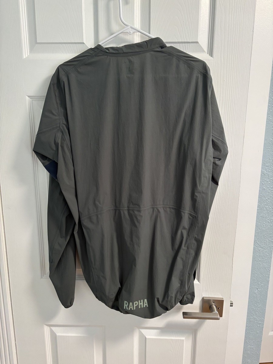 Rapha Pro Team Lightweight Pocket Shadow Jacket (rain jacket