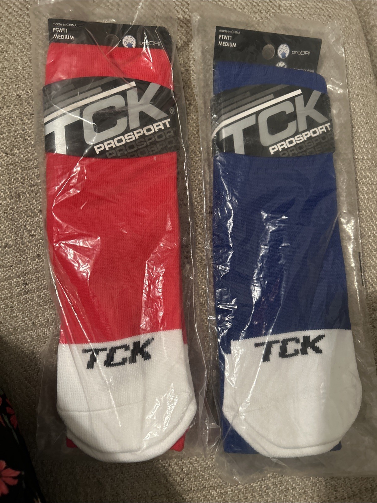 NEW 2 Pair TCK Prosport Socks Medium  Red Royal Performance Baseball Softball