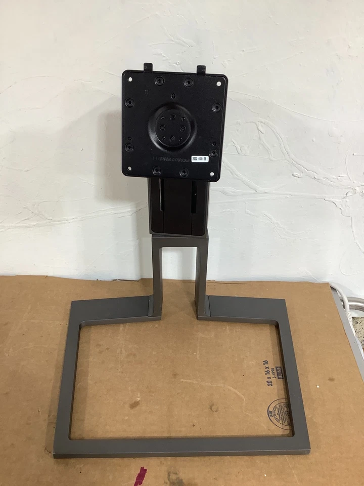 Philips Brilliance 499P9H 49″ Curved SuperWide Dual QHD Monitor - Image 3 of 4