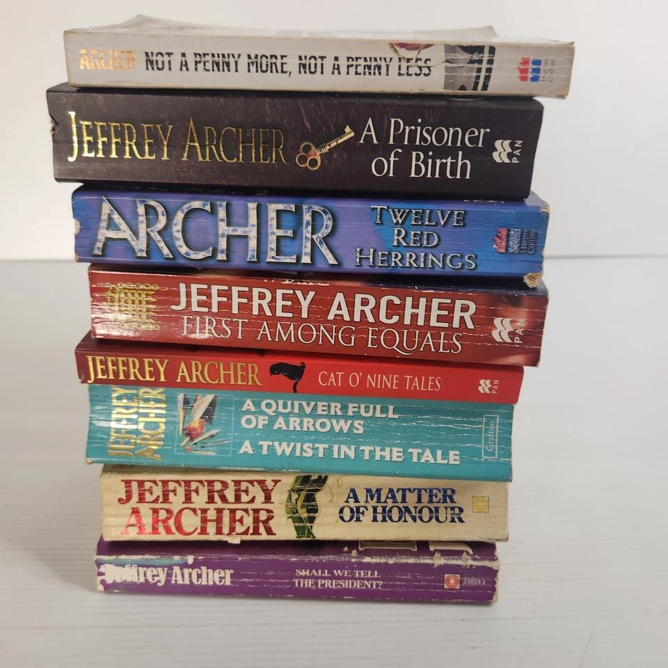 Paquete de 8 libros de bolsillo Jeffrey Archer una cuestión de honor, primero entre iguales + Foto 2 de 4