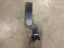 Freightliner M2 106 Foot Control Pedal - Used | P/N A0132622001