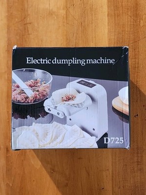Automatic Electric Dumpling Maker Machine Household Pressing Maker D725 New NWBD