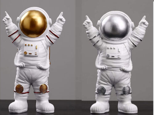 2Pcs Sculptures & Statues Astronaut Figure Ornaments Statue Kid Silver & Gold UK - Picture 1 of 6