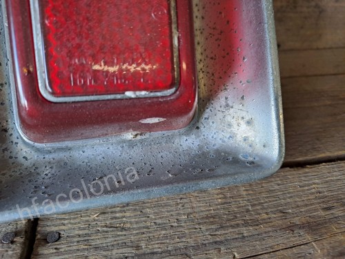 Rareza - Alfa Romeo 2600 Berlina tipo 106 - Ambas luces traseras - Imagen 5 de 8