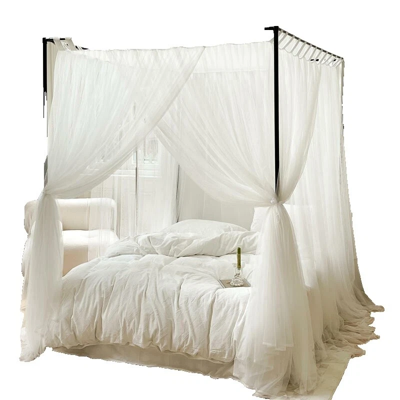Country Family Bed Netting & Canopies