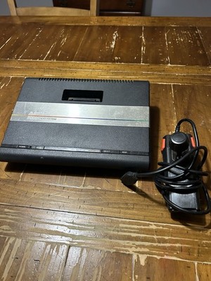 Atari 7800 Pro system Video Game Console & 1 Controller Only (UNTESTED) 1980 S