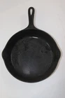 Vintage Wagner Ware Sidney -0-  Cast Iron Skillet 9"W SEE PHOTOS