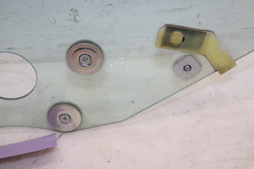 Fiat 124 Spider 2017-2020 puerta del conductor izquierda ventana vidrio OEM MZ57 Foto 3 de 4