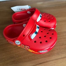 NEW Kid’s LIGHT-UP Lightning McQueen Croc NWT Kid Shoe Clog Disney