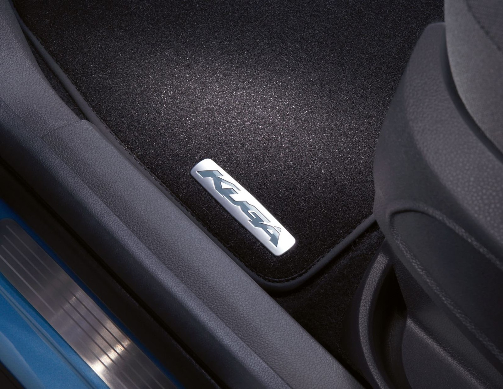 Tapis de sol en velours avant Ford Kuga pour trajets en famille
