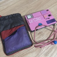 Vintage Le Clic Disc Pink camera from the 1980s, rare With Bag READ