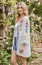 NEW Johnny Was M Medium Kimono Floral White Eyelet Lace OVERSIZED LIGHTWEIGHT