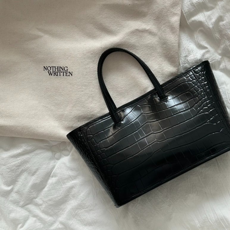 Nothing Written Ain Croco Tote Bag Black / 100% Genuine / Brand