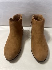 Cat  Jack Girls/Kids Brown Boots Size 12 New