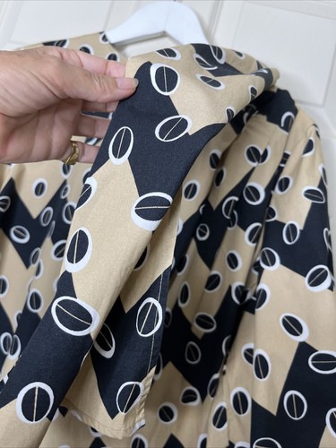 ASOS - Black Beige Geo Pattern Cotton Top - Size L - EUC - Picture 4 of 10