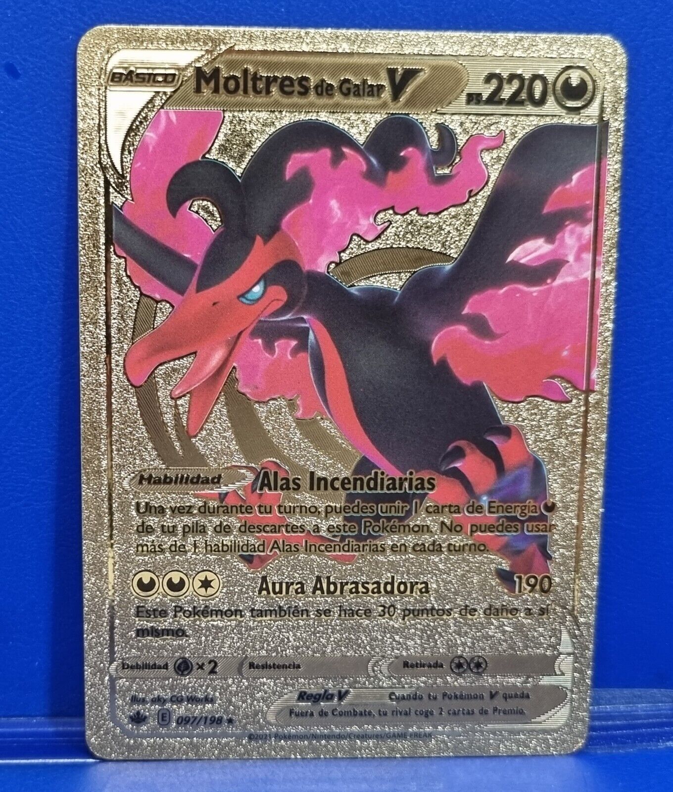 Card Basic Pokemon Card Moltres de Galar V PS220 Oro Gold Dorada