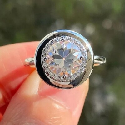 Round Cut Simulated Diamond Gorgeous Wedding Band Ring In 14K White Gold Plated