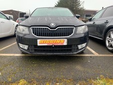2014 SKODA OCTAVIA MK3 MULTIMEDIA CD PLAYER HEAD UNIT - 5E0035842A - IN GLOVEBOX