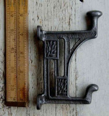 Antiker Eisen Mackintosh Hut & Kleiderhaken - 125 mm (4,9'')