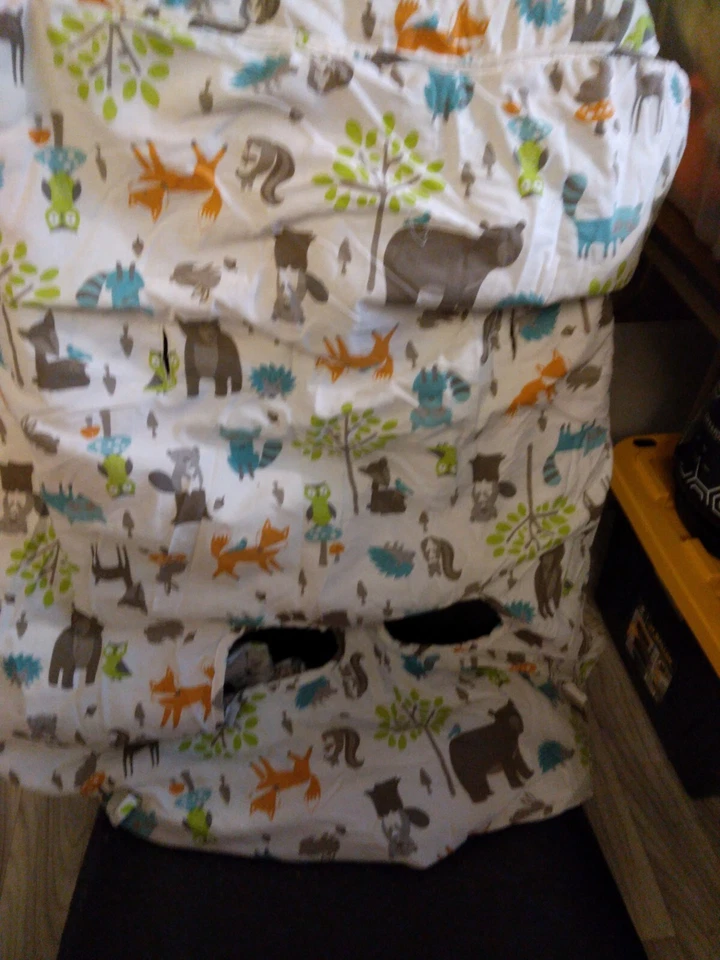 Eddie Bauer infant seat cover - Image 2 of 4