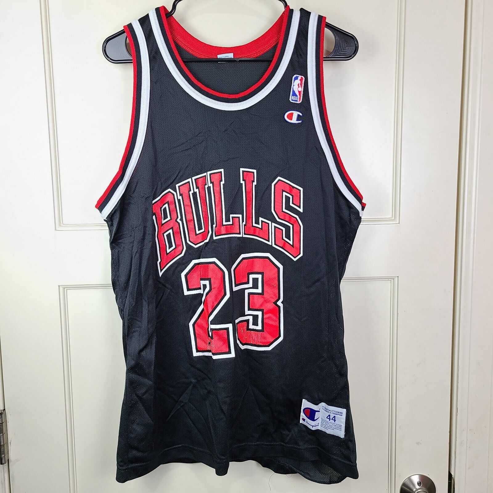 Michael Jordan #23 Chicago Bulls basketball Jersey Champion NBA Black Mens  44