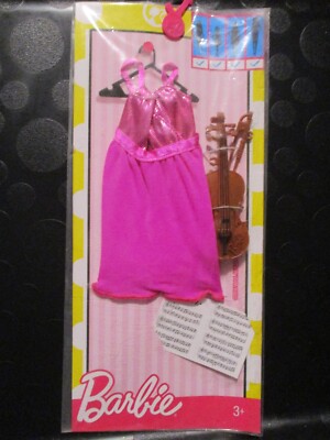 Poupée Barbie  Blister Neuf ''Tenue Violoniste ''  ref. DNT94