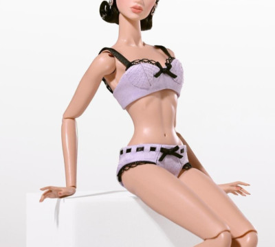 Integrity Toys Fashion Royalty Redefined Luxury Kyori Sato BH & Panty Set