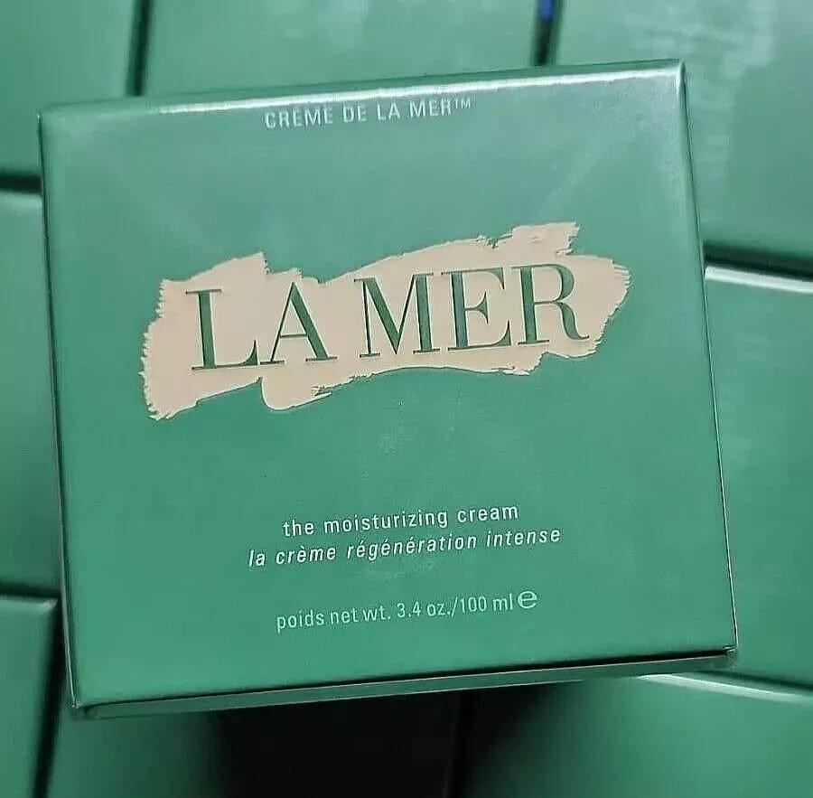 La Mer 3.4 Oz Moisturizing Cream for Deep Hydration & Renewal