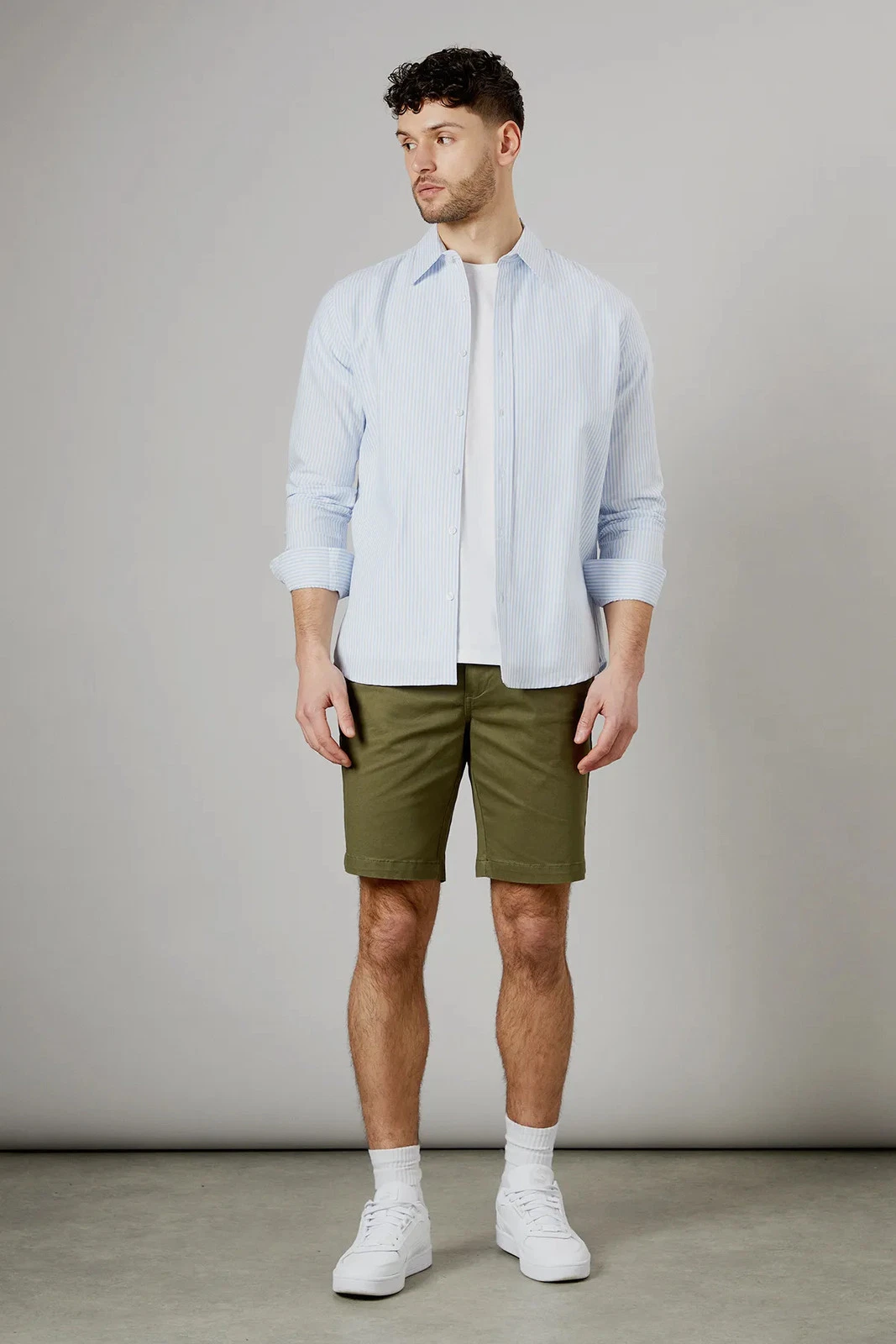 Burton Khaki Chino Shorts Mens Casual Shorts
Opens in a new window or tab