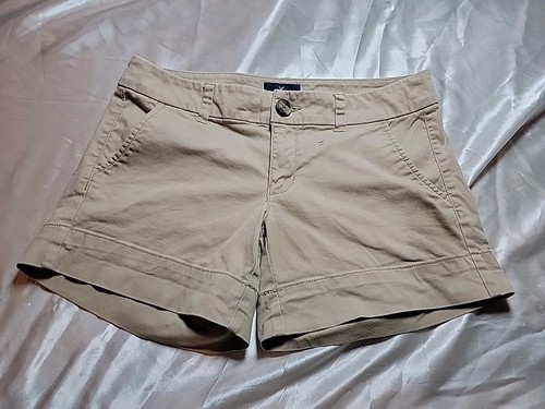 Short short femme American Eagle kaki stretch taille basse 5 pouces taille 4 (J023