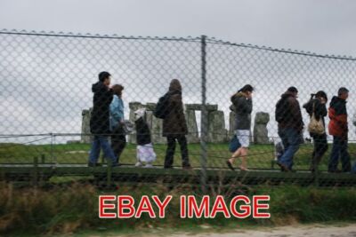 FOTO SIEHE STONEHENGE KOSTENLOS AUCH WENN SIE BEZAHLEN KOMMEN SIE DEM NICHT VIEL NÄHER