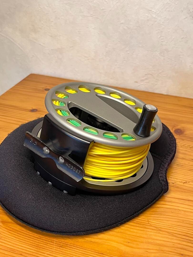 Waterworks Force 3.5 Fly Reel Excellent +++++ w/Case From Waterworks Force 3.5 Fly Reel Excellent +++++ w/Case From