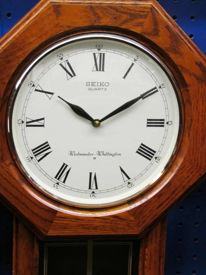 SEIKO SCHOOL HOUSE WALL CLOCK WITH DUAL CHIMES QXH102BC - Image 2 of 2
