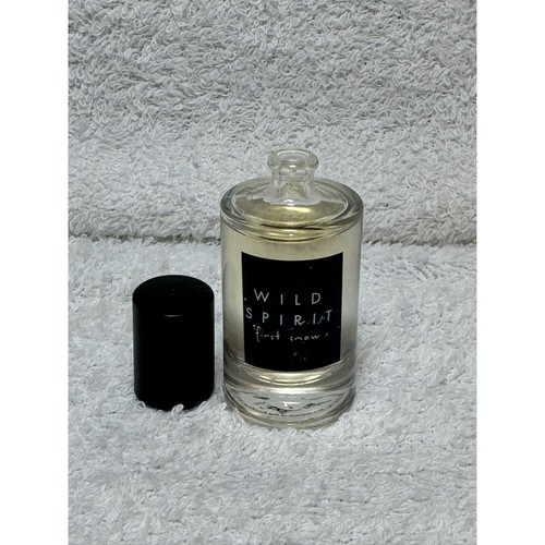 Wild Spirit First Snow Perfume 8 ml/.27 fl oz - Picture 3 of 3