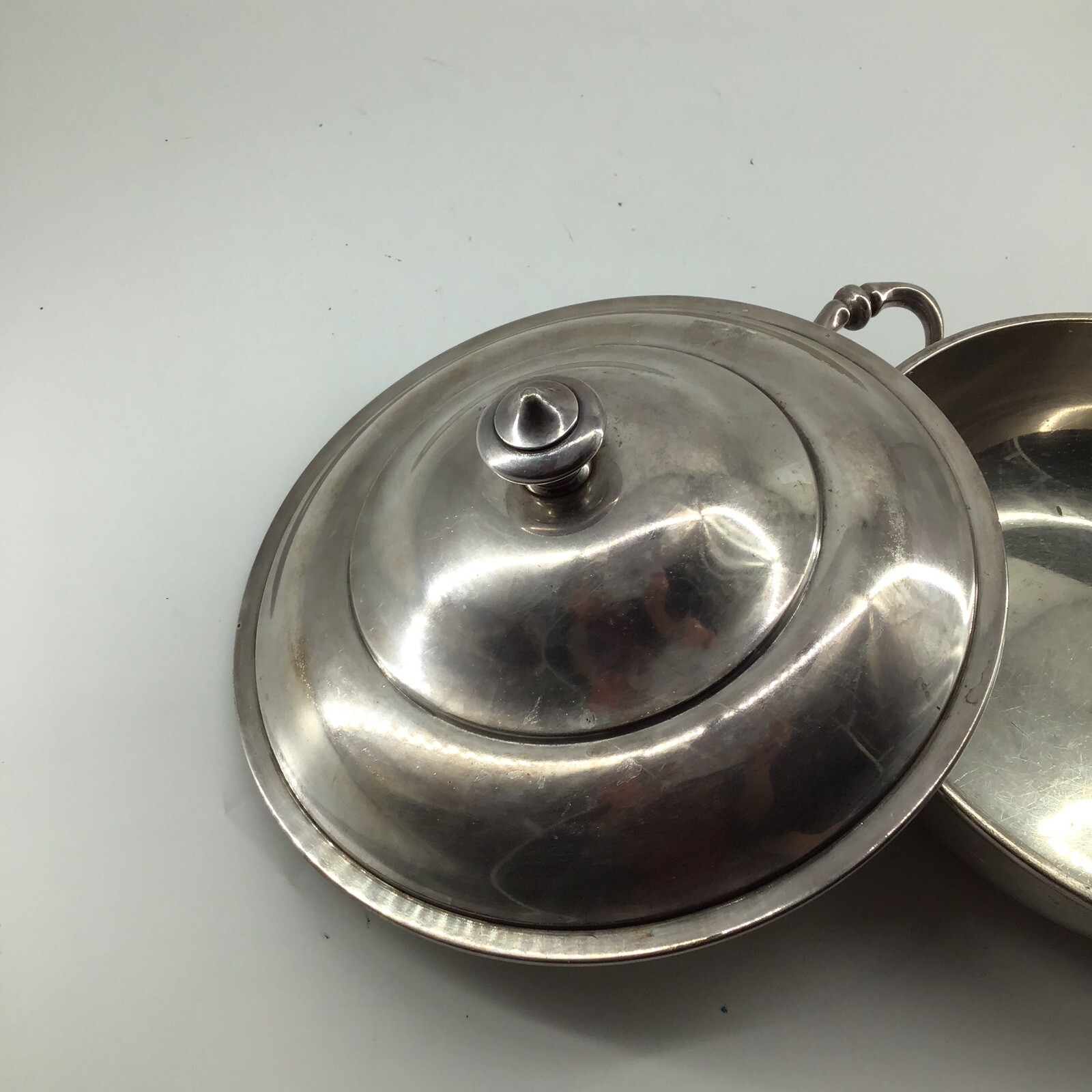 ART KRUPP BERNDORF Decò Silver Plate Tureen With Lid  100 Cl/Qt German