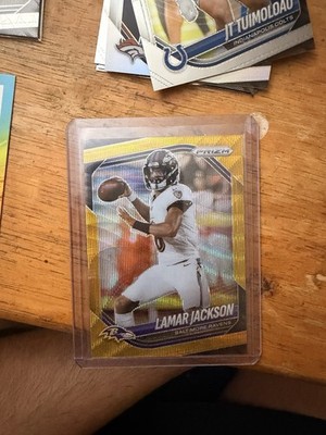 2025 Panini Prizm Lamar Jackson Gold Wave /10