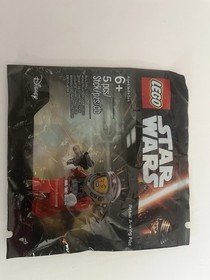 Lego Classic 10692 + Star Wars Disney A Wing Pilot * Star Wars 40288 + Star Wars